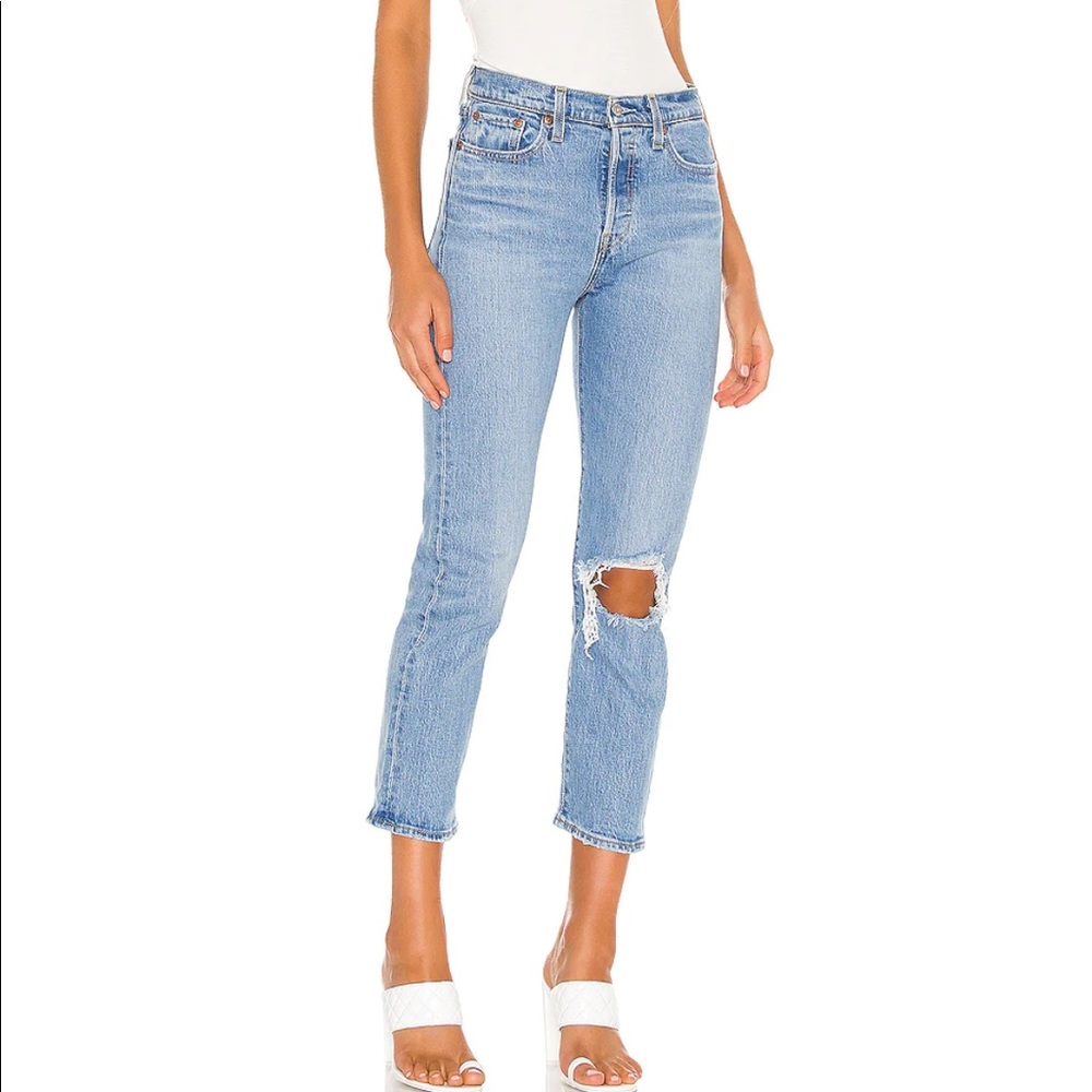 NWOT Wedgie Straight Ankle